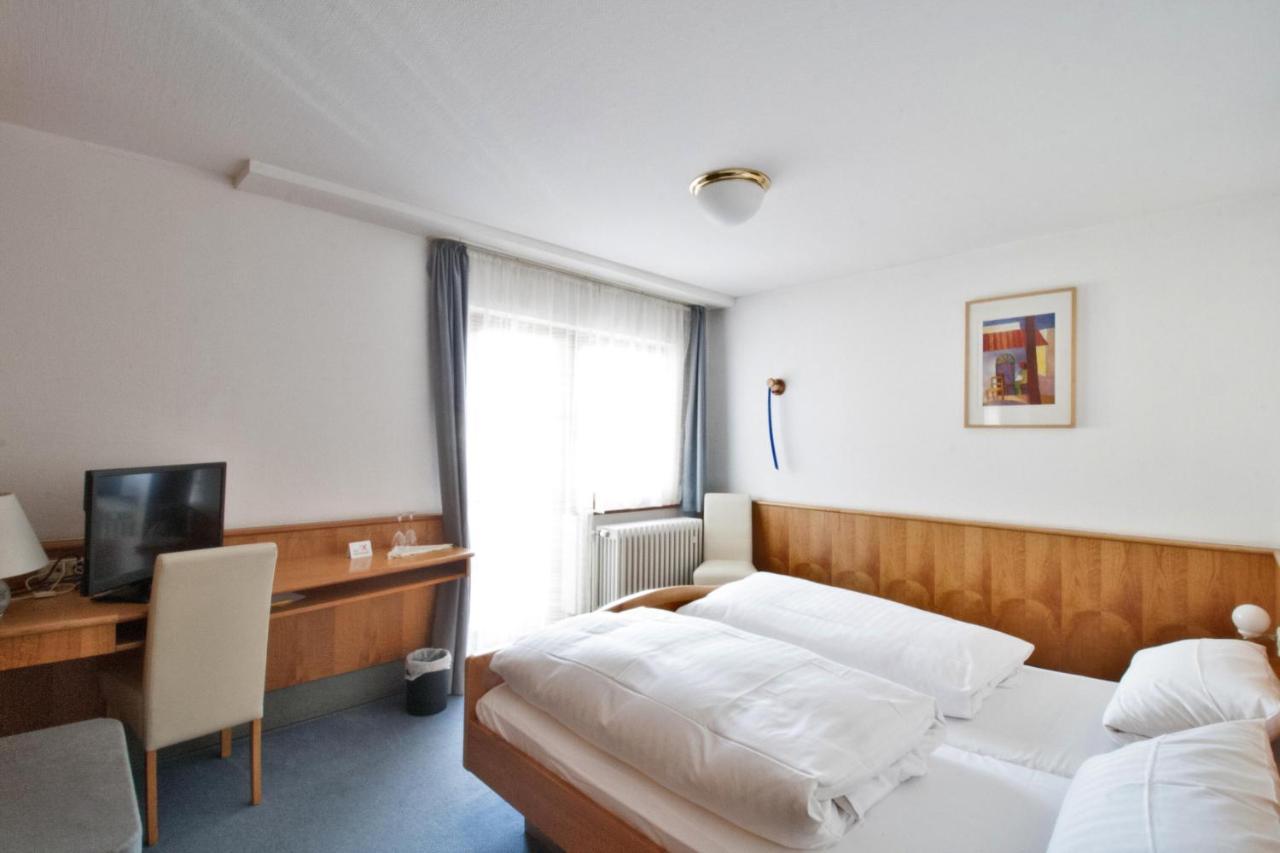 Schwäbisch Gmünd Hotel Krone Strassdorf מראה חיצוני תמונה