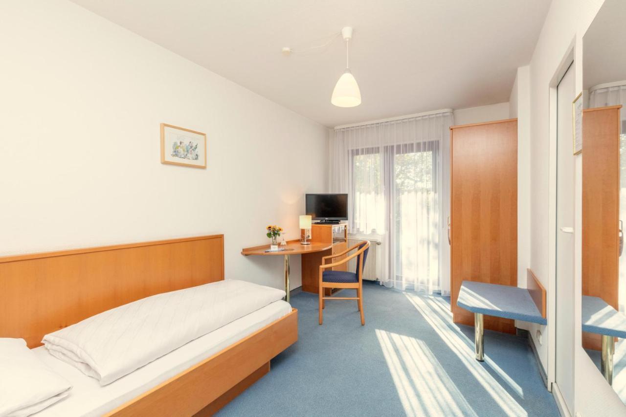 Schwäbisch Gmünd Hotel Krone Strassdorf מראה חיצוני תמונה
