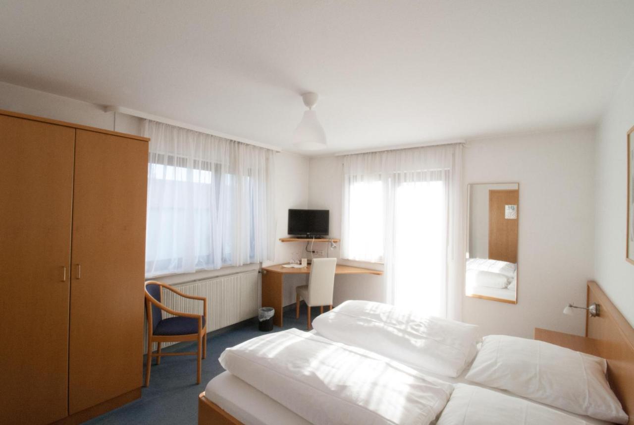 Schwäbisch Gmünd Hotel Krone Strassdorf מראה חיצוני תמונה