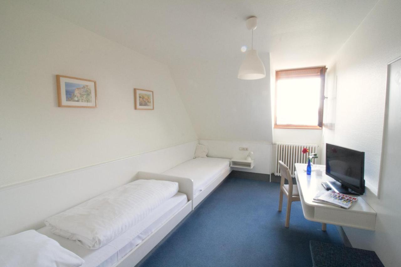 Schwäbisch Gmünd Hotel Krone Strassdorf מראה חיצוני תמונה