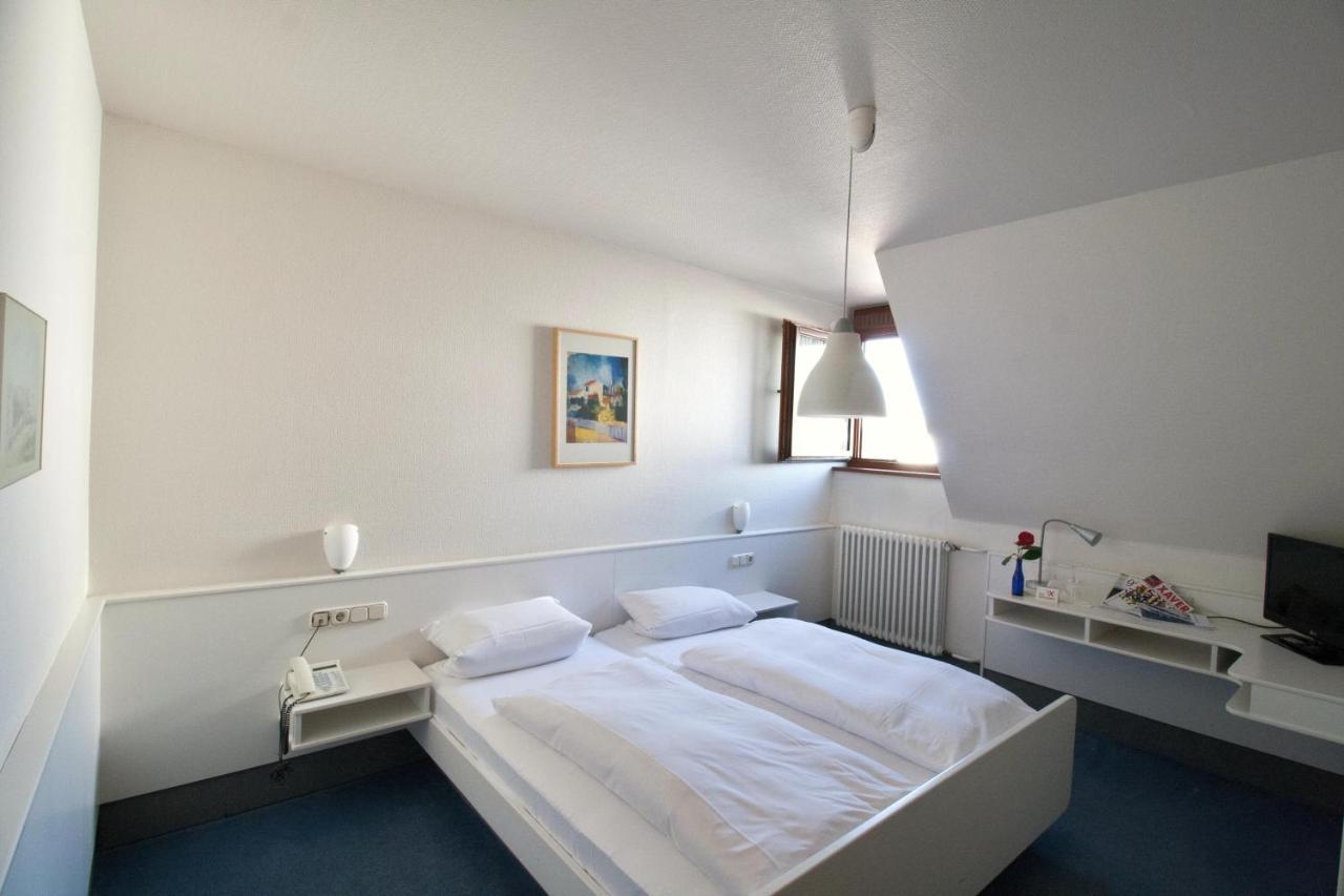 Schwäbisch Gmünd Hotel Krone Strassdorf מראה חיצוני תמונה